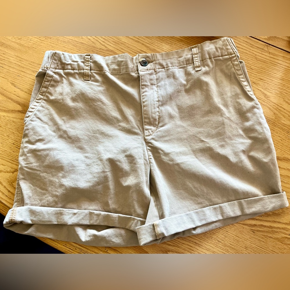 Women’s Old Navy shorts.